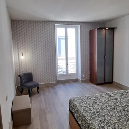 Apartment Le Chapelier - Dans L'eccuson Nimes